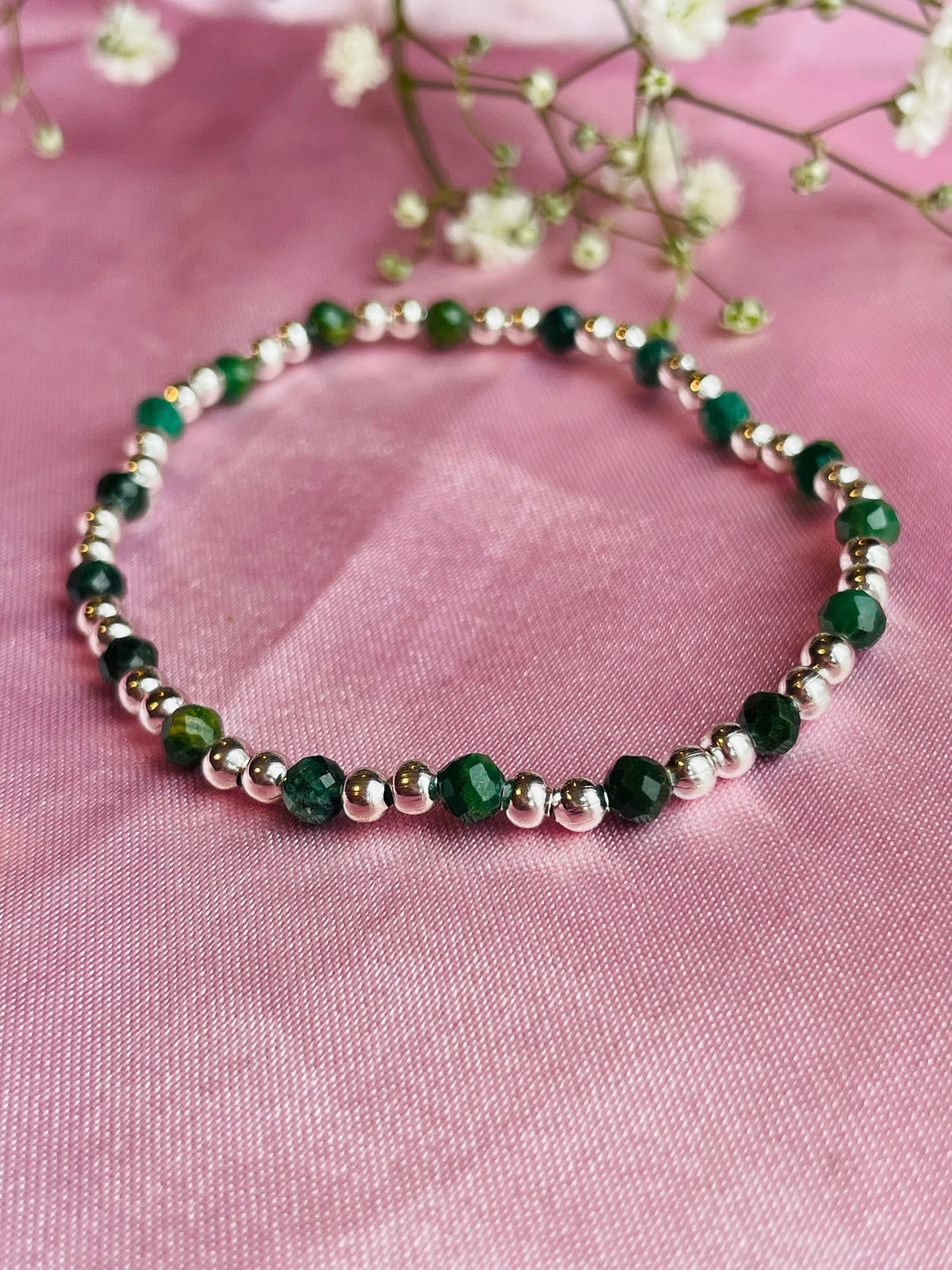 Emerald and Silver or Gold Plated Stretch Bead Bracelet