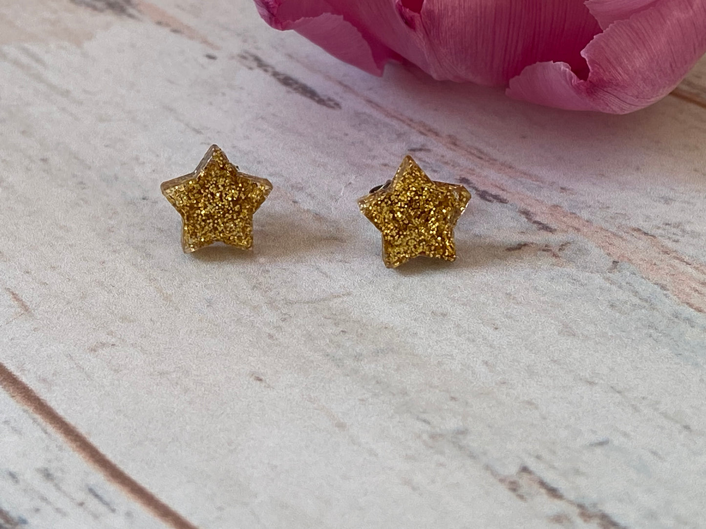 Gold Glitter Resin Star Stud Earrings