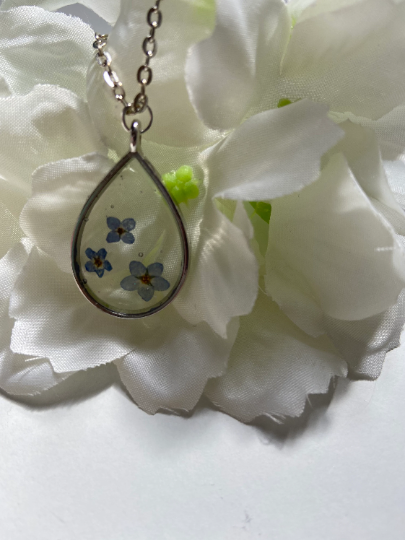 Real Forget Me Not Flower Necklace